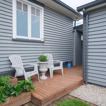 Isobel'S Rose Cottage Hanmer Springs Exterior photo